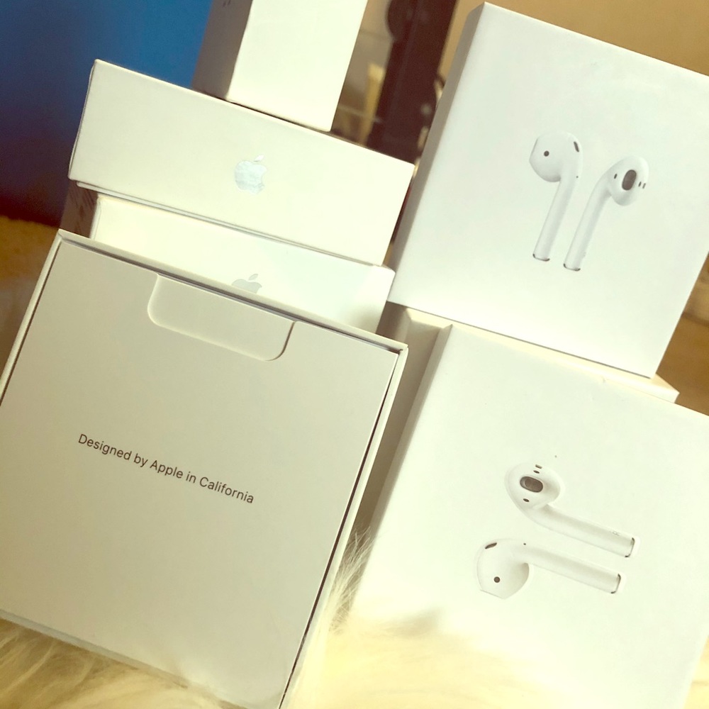 Apple Airpods 2nd Generation!